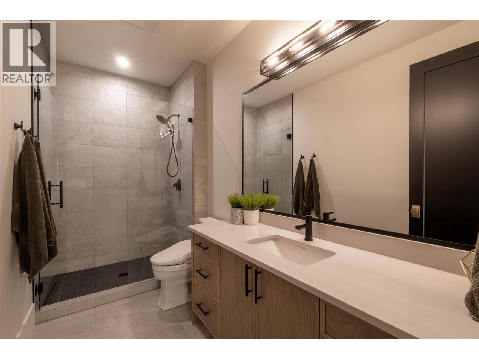 503 Metcalfe Avenue - 60