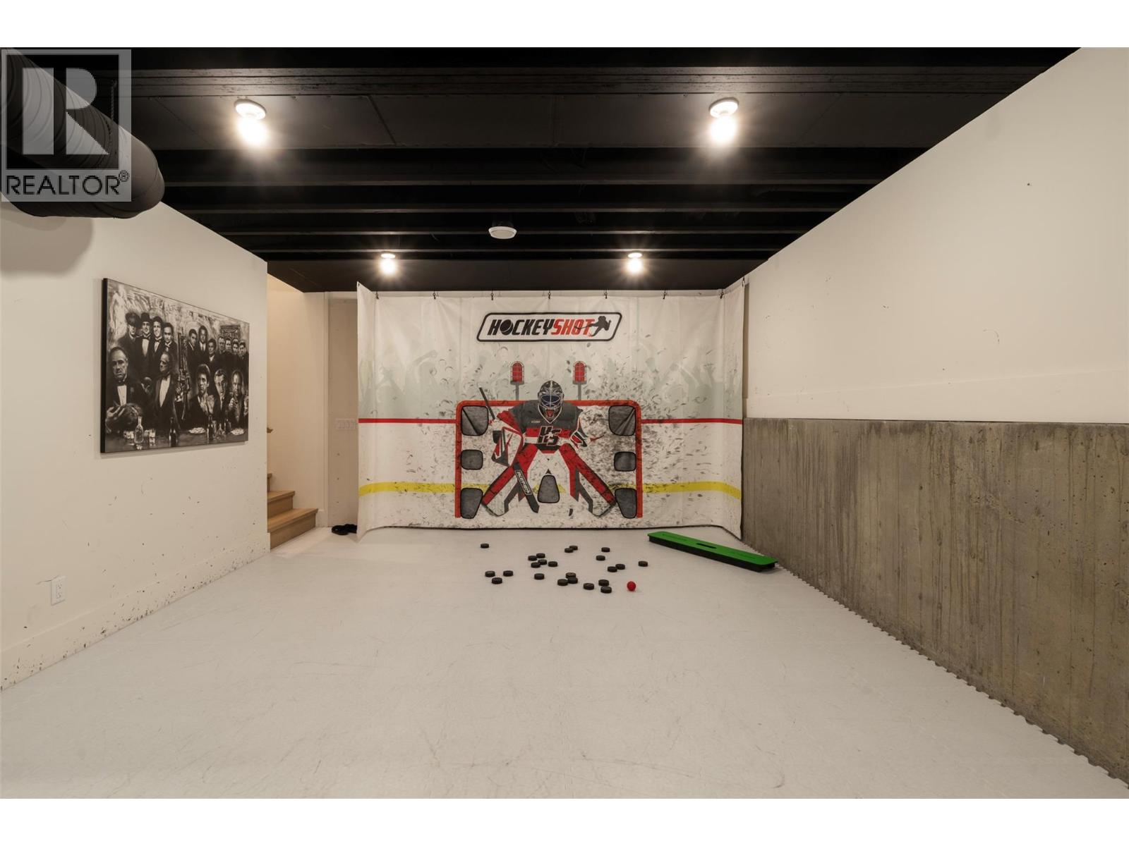 503 Metcalfe Avenue - 66