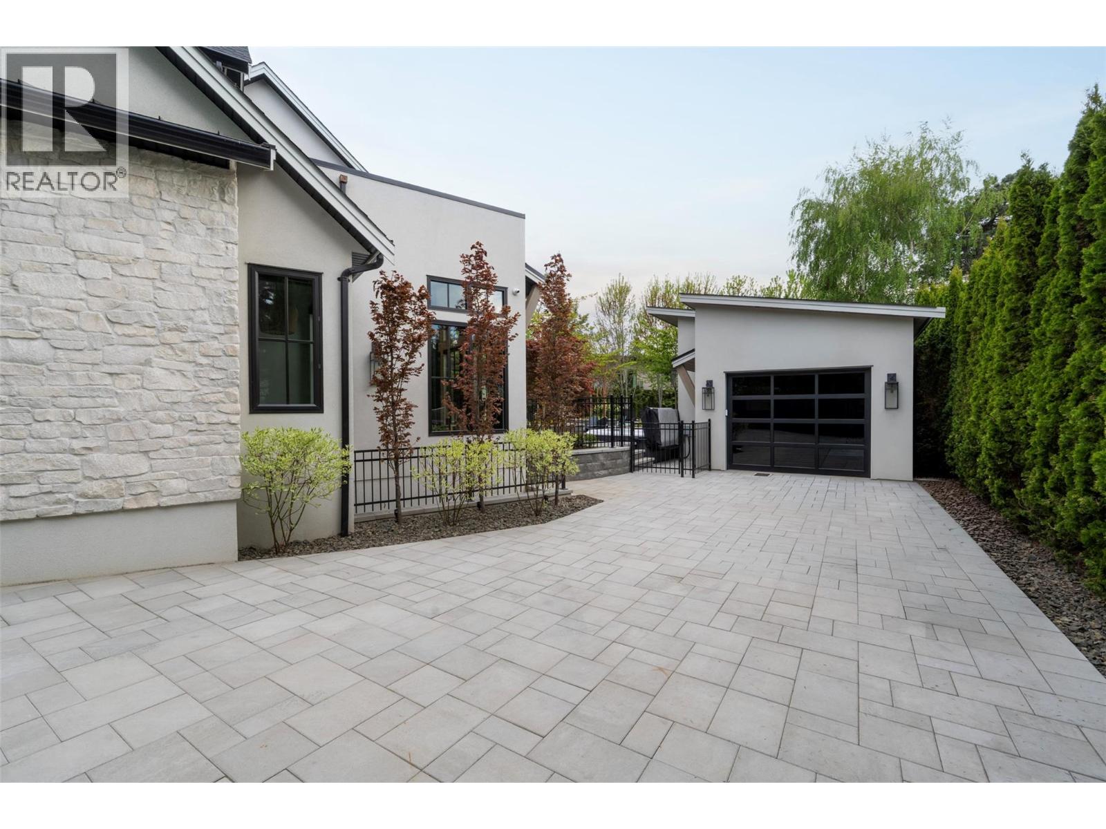 503 Metcalfe Avenue - 74