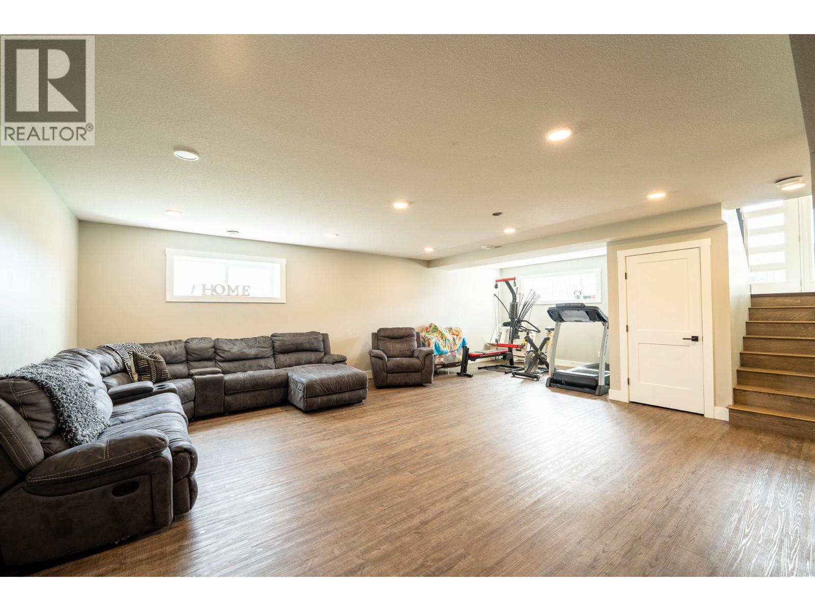 11036 112 AVENUE - 14