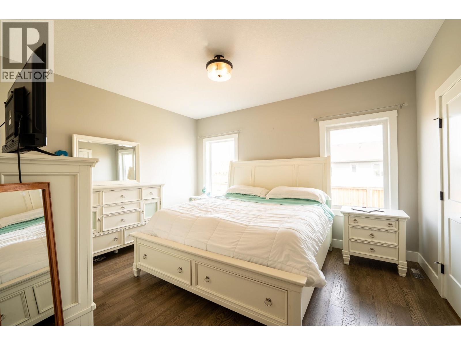 11036 112 AVENUE - 8