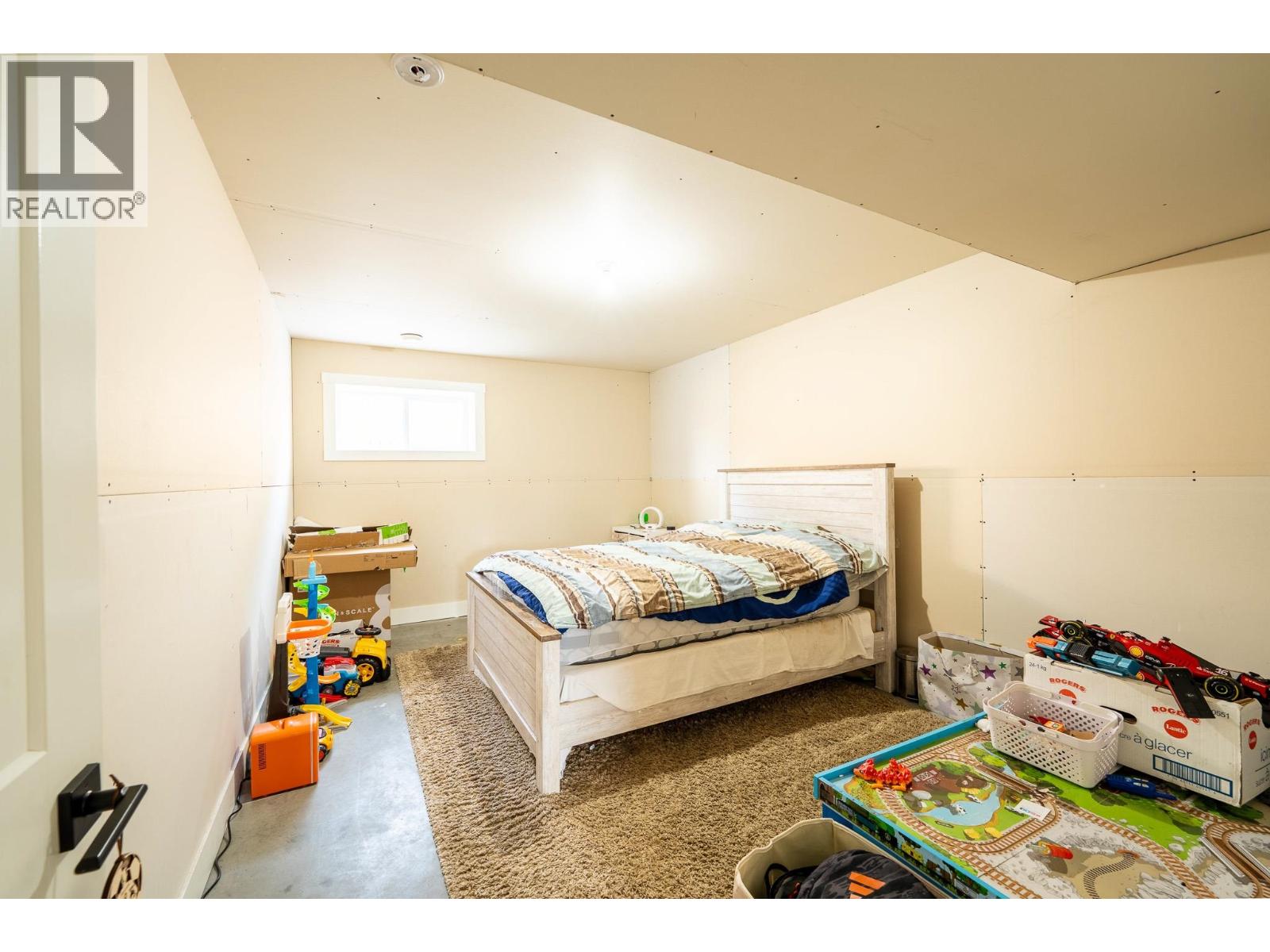 11036 112 AVENUE - 16