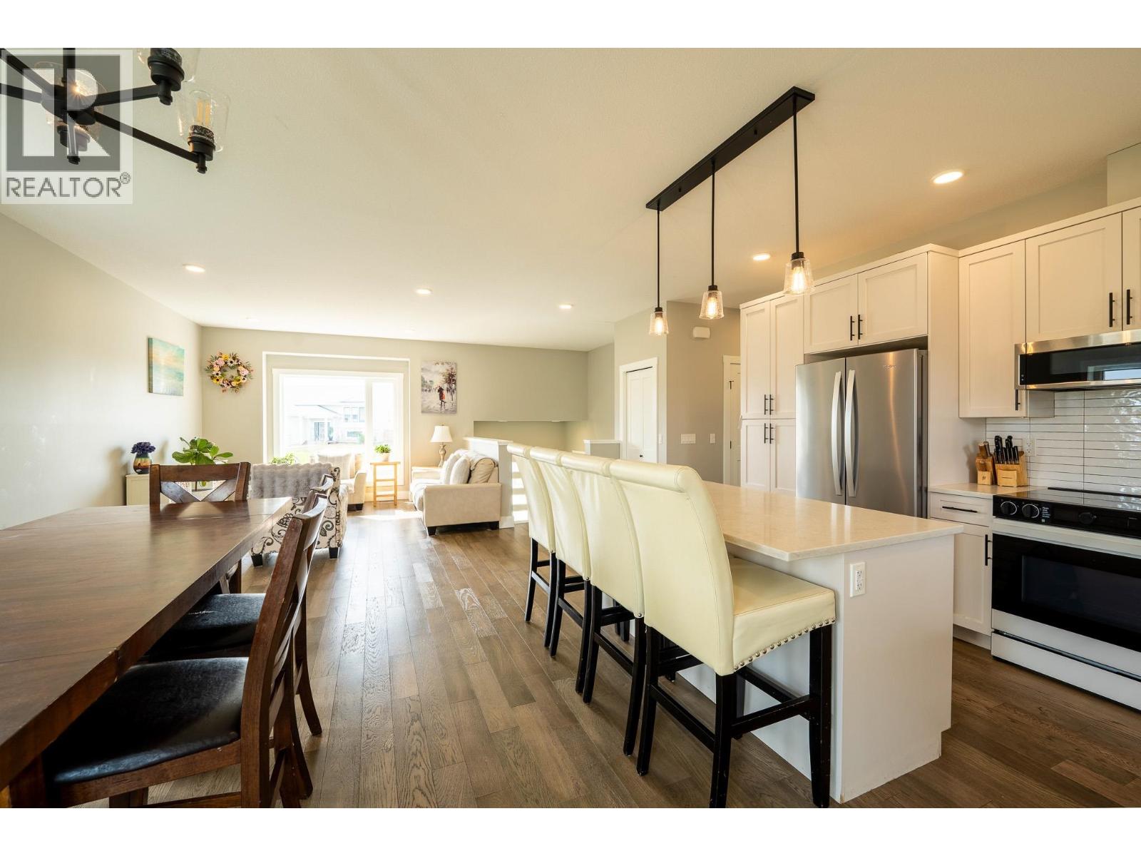 11036 112 AVENUE - 7