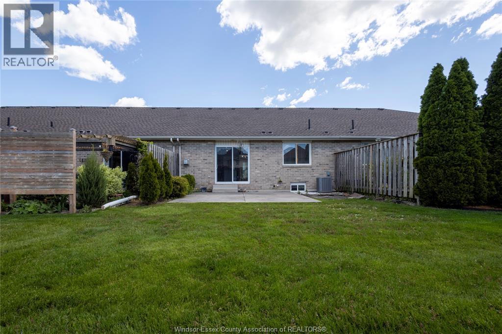 1975 CLOVER, Windsor, Ontario, N8P1W6 — Photo 6