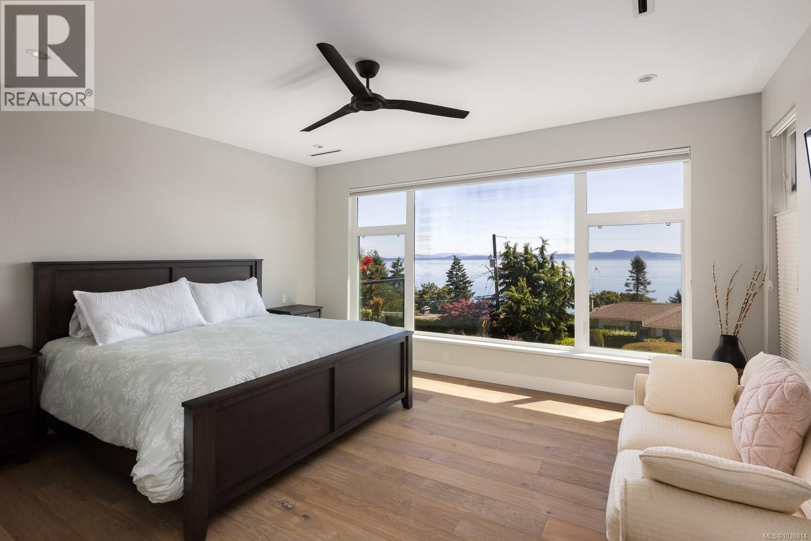 928 Claremont Ave - 32