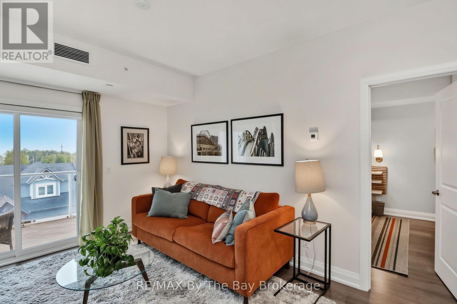 #311 5 SPOONER CRESCENT - 18
