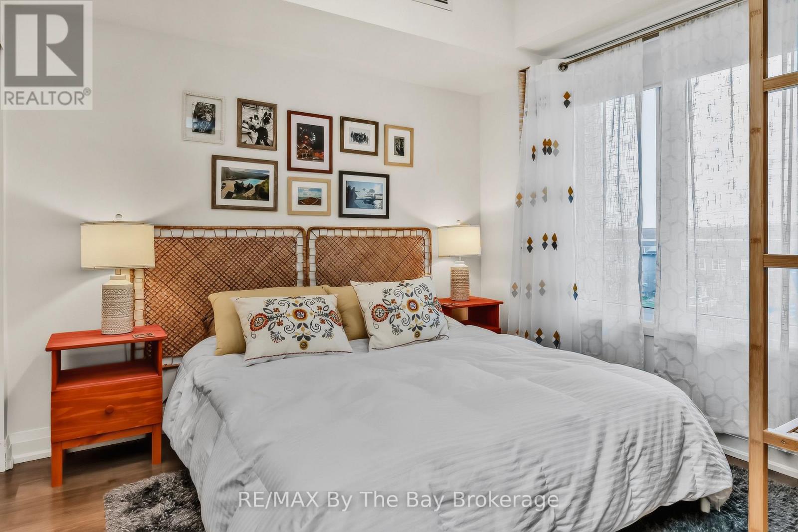 #311 5 SPOONER CRESCENT - 29