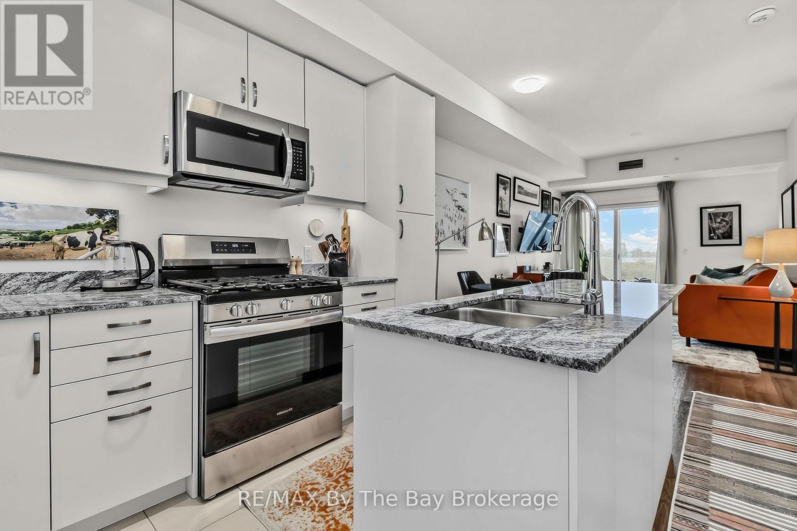 #311 5 SPOONER CRESCENT - 7