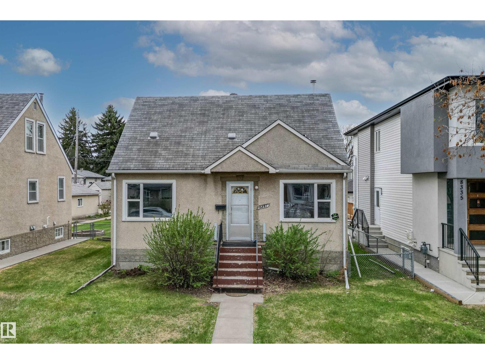 8331 81 AV NW, Edmonton