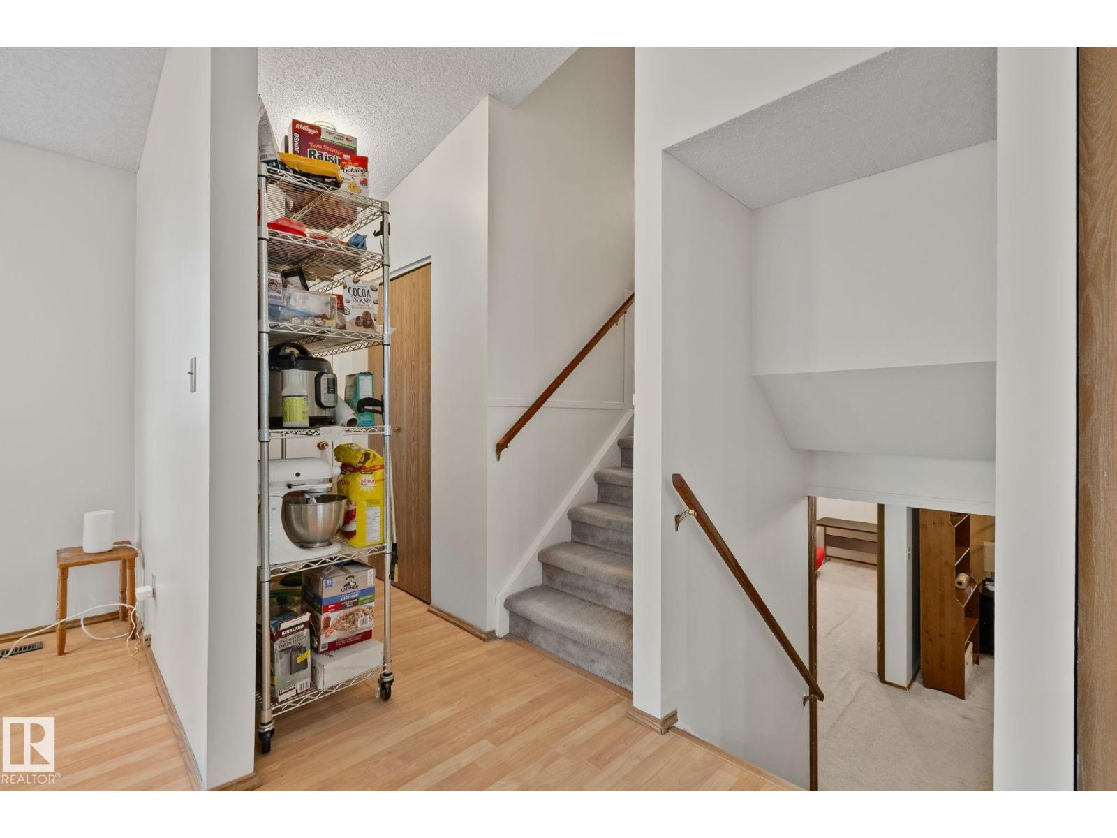 4707 10A AV NW — photo 10