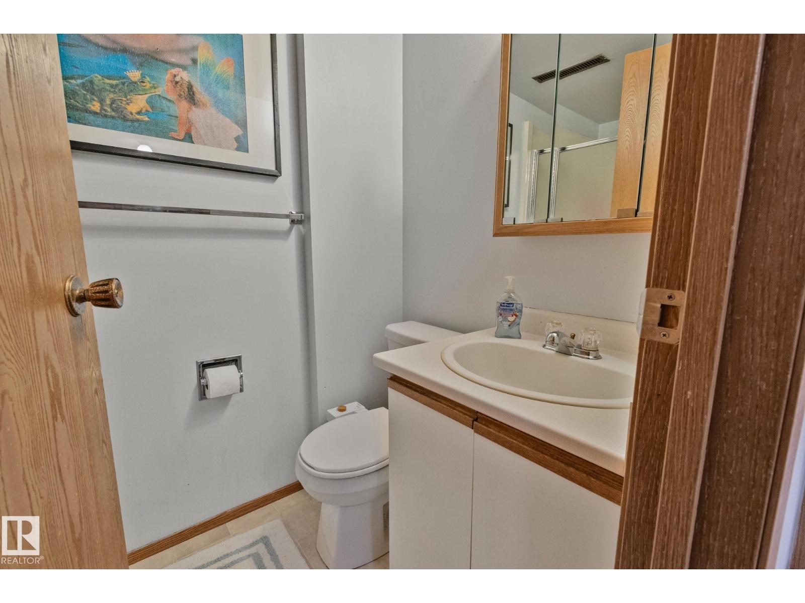 4707 10A AV NW — photo 22