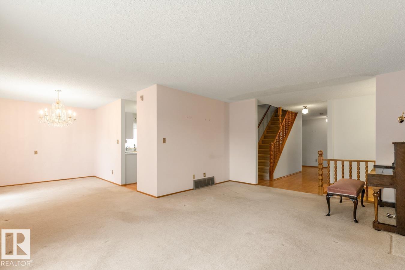 10314 82 ST NW - photo 5