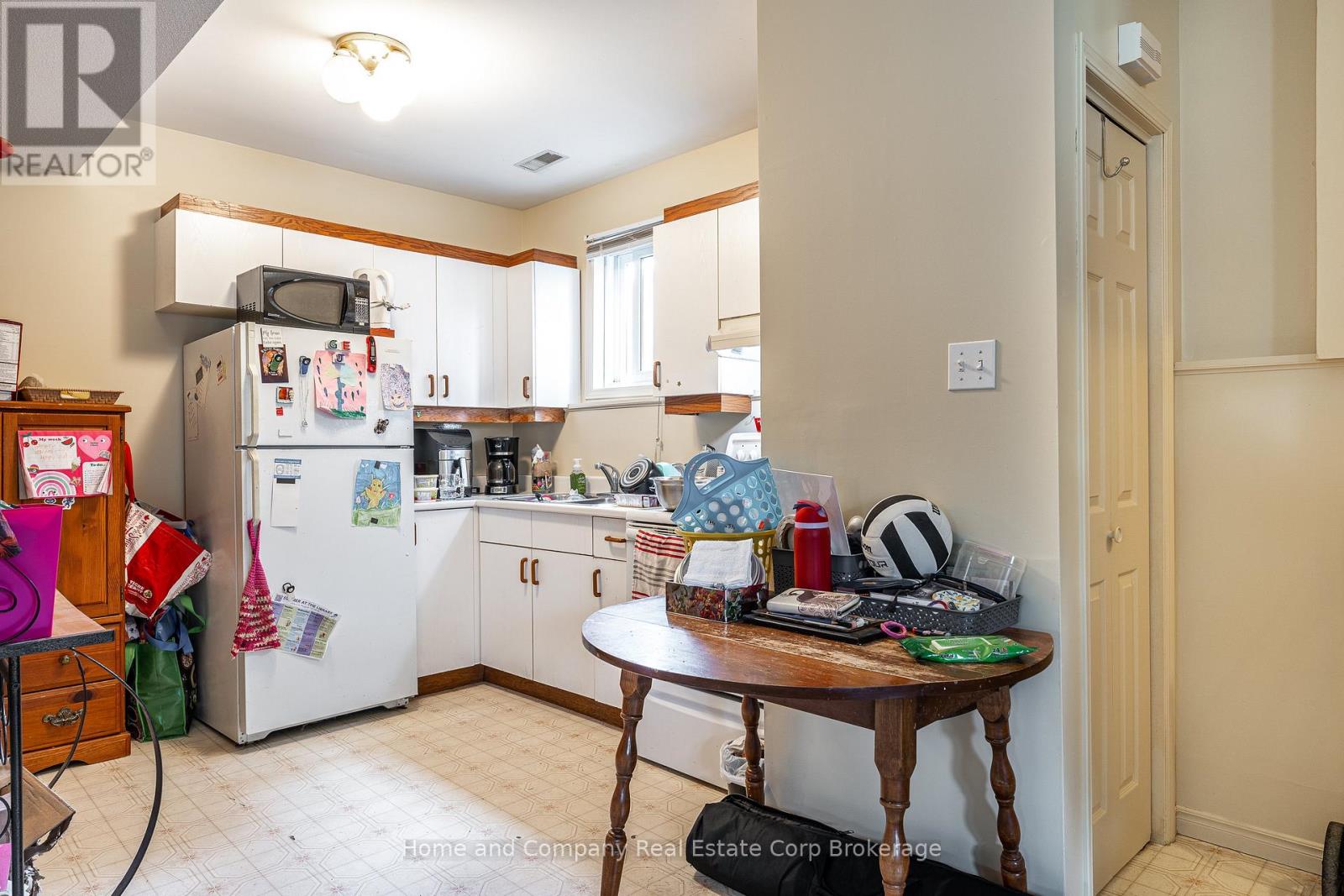 256 HURON STREET - 22