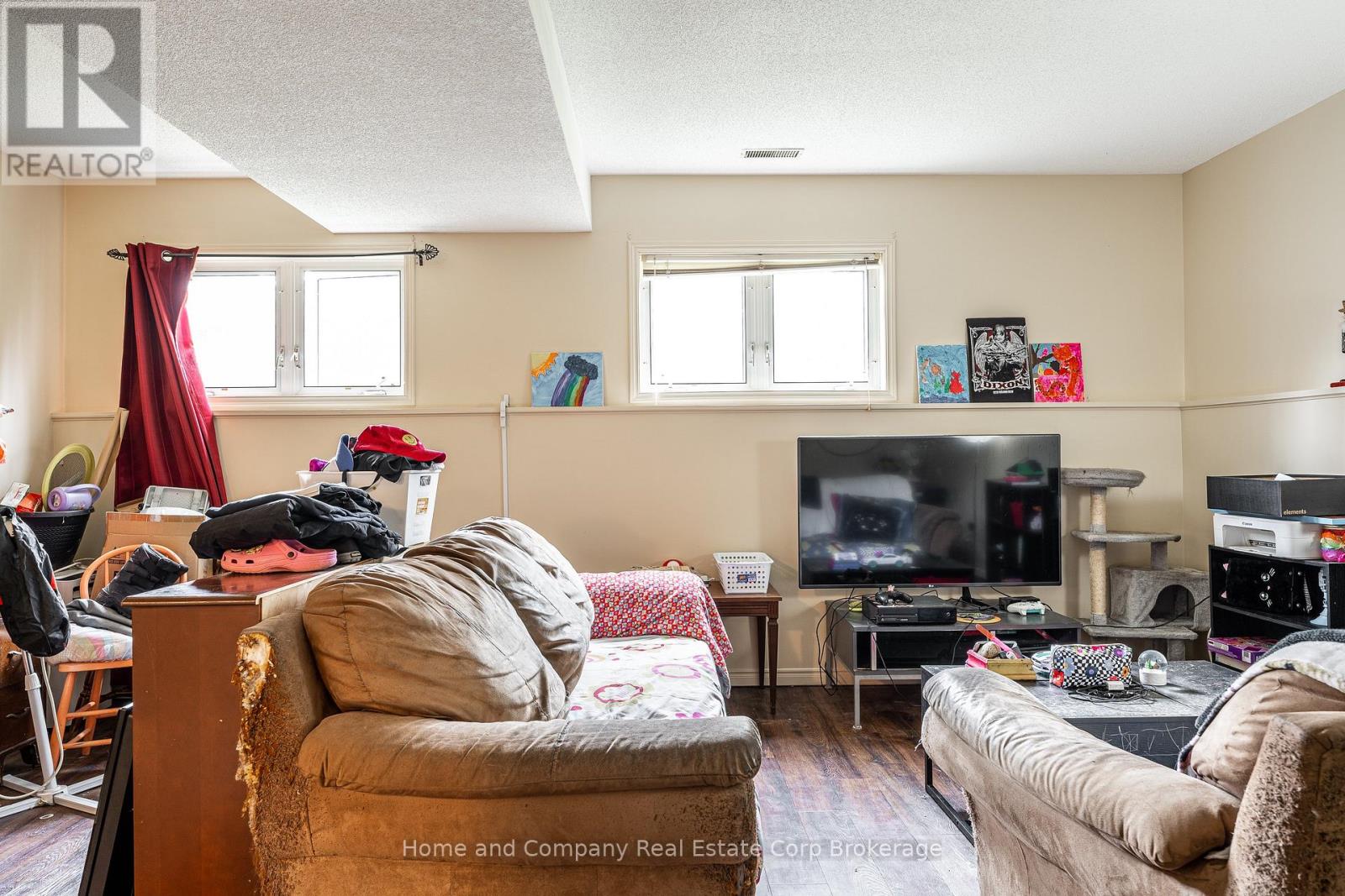 256 HURON STREET - 26