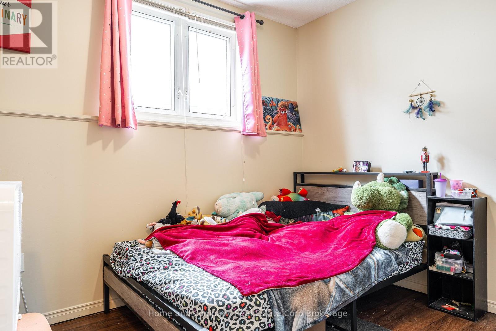 256 HURON STREET - 27