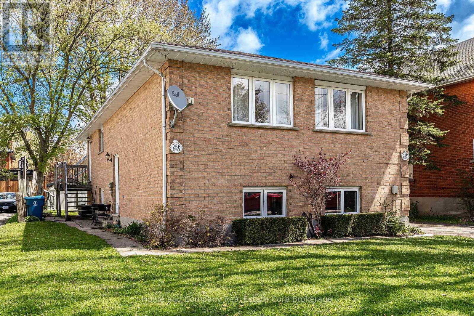 256 HURON STREET - 3