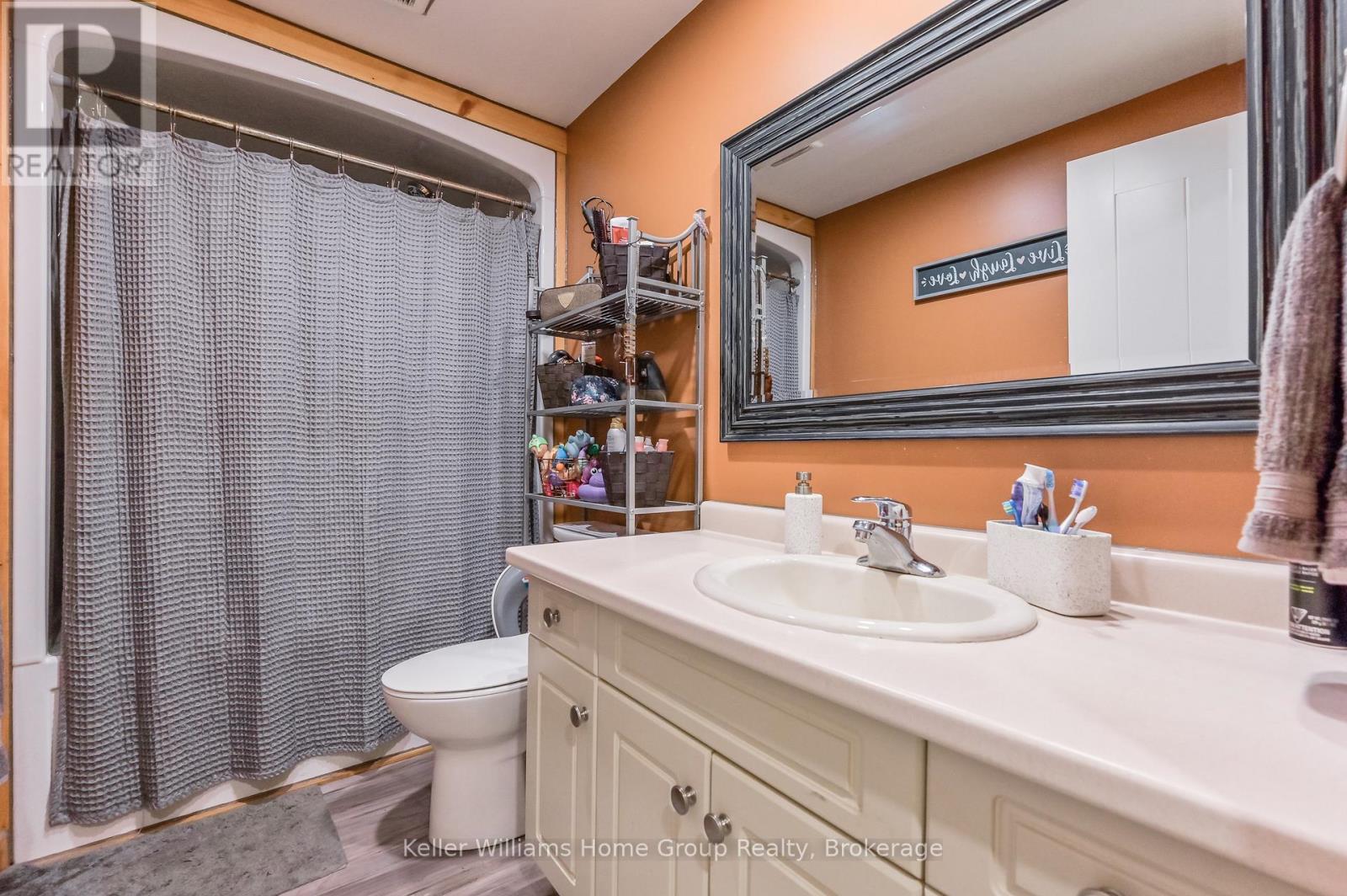 56 ANN STREET S - 41