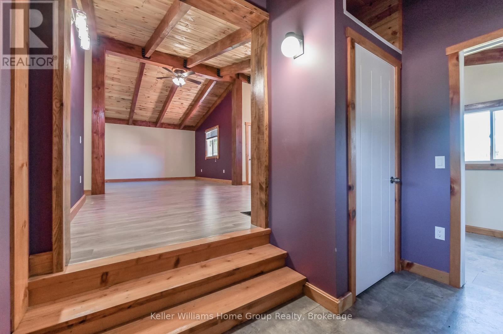 56 ANN STREET S - 9