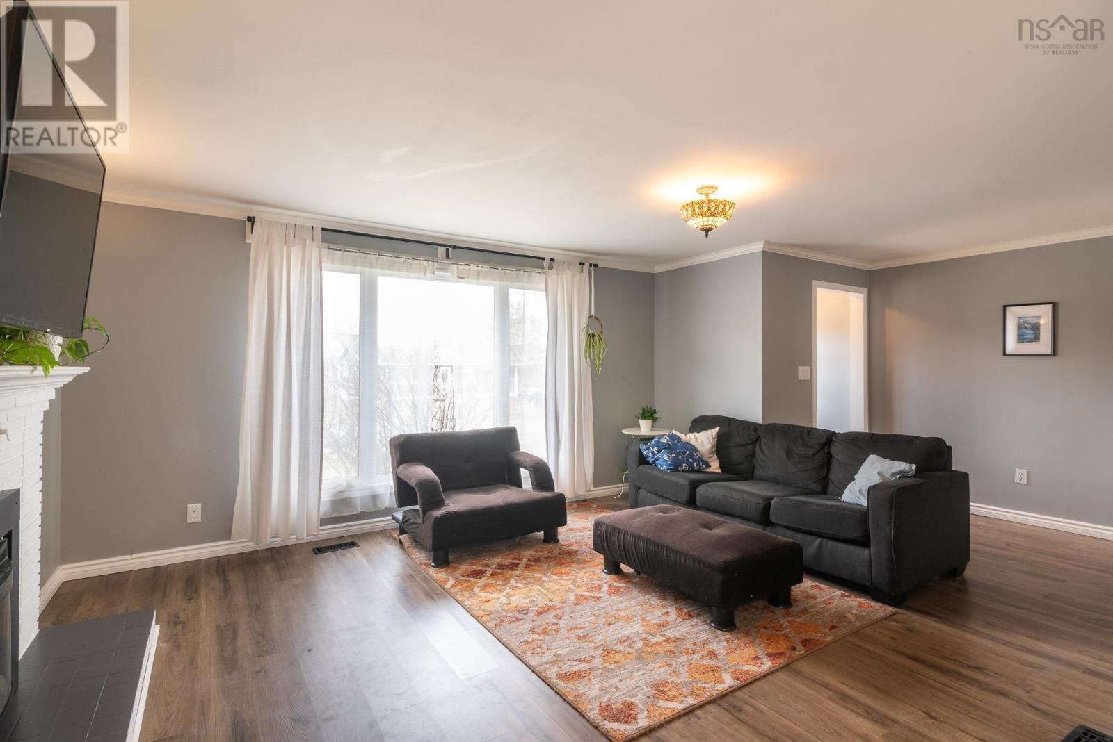 48 Birch Street - 15