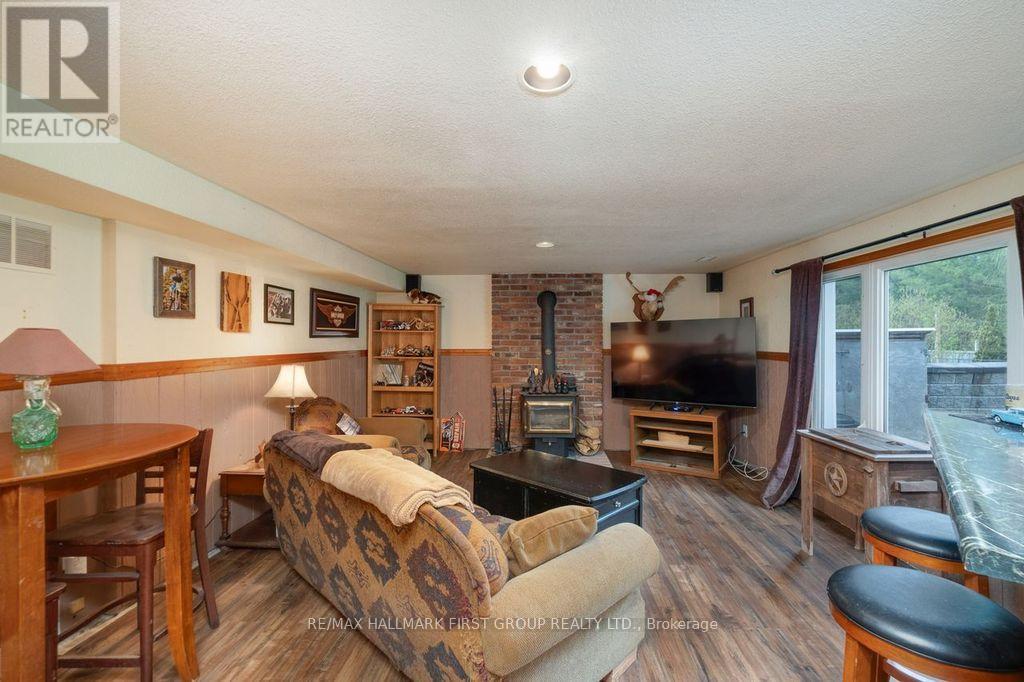131 CORBETT DRIVE - 16