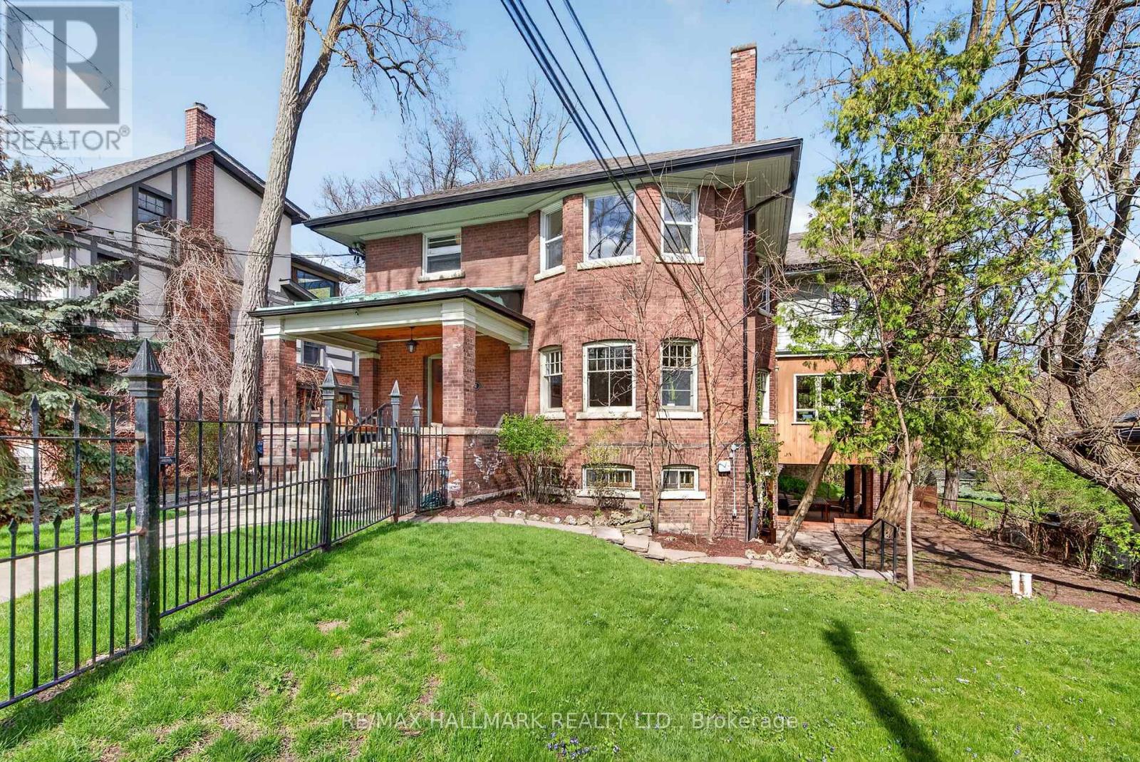 51 INDIAN GROVE - 28