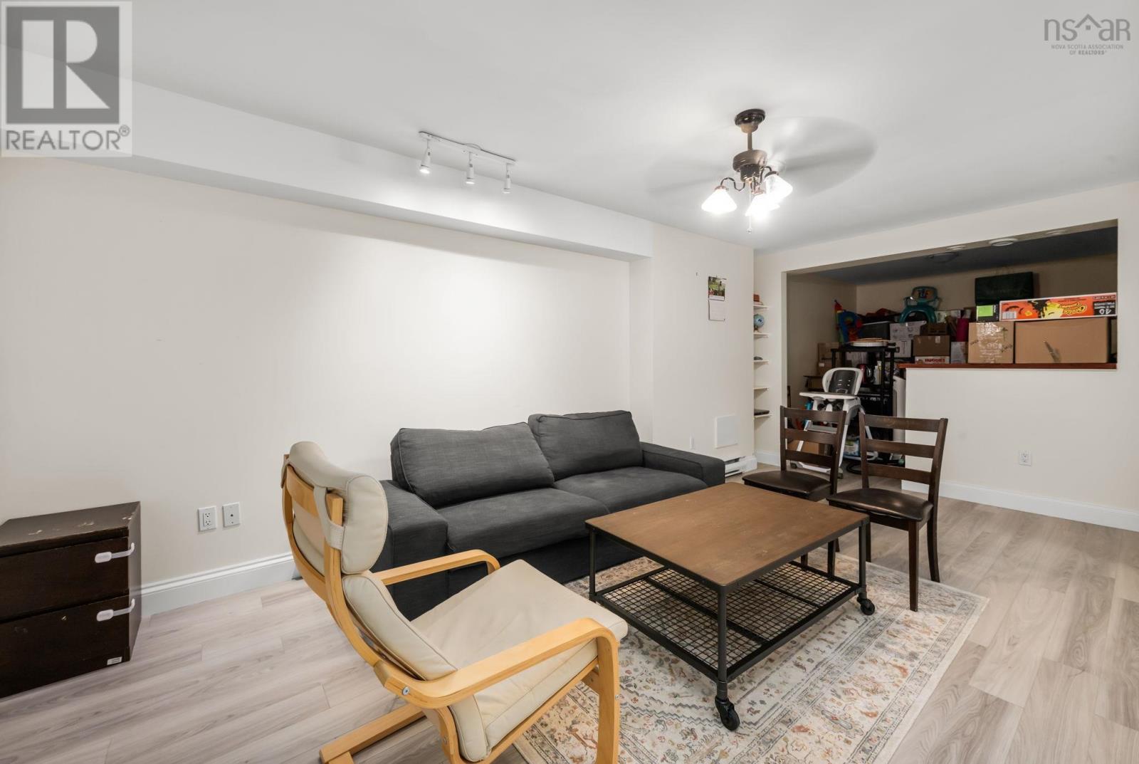 120 Sherwood Street - 37