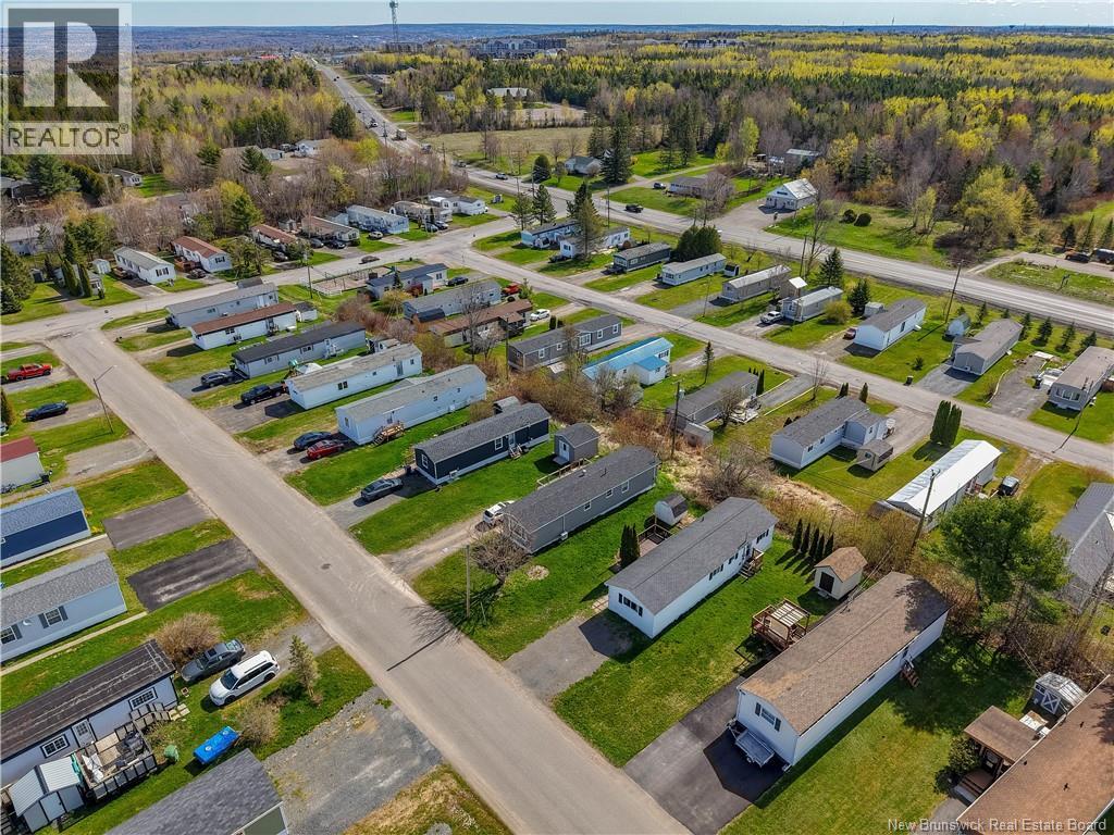 31 Leafwood Crescent - 33