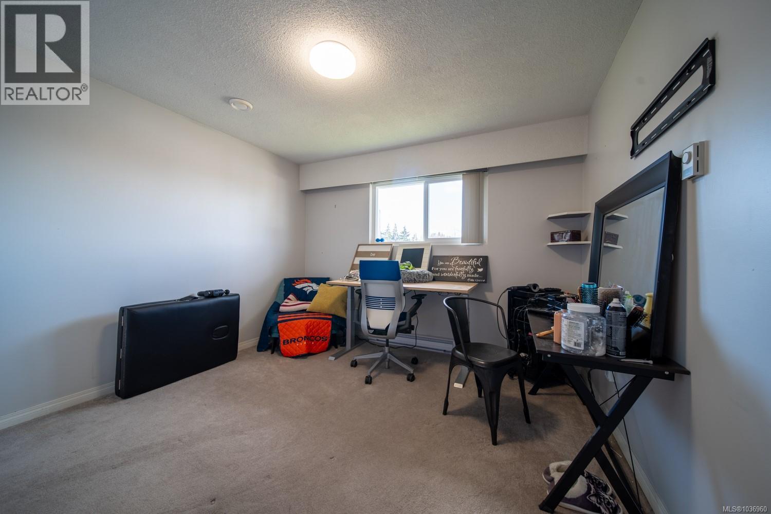 565 Nova St - 11