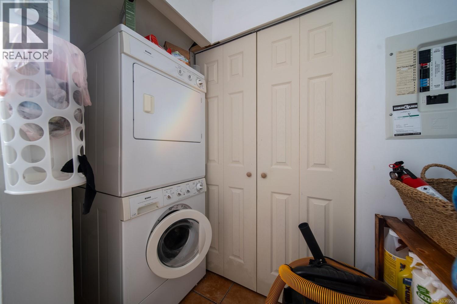 565 Nova St - 14