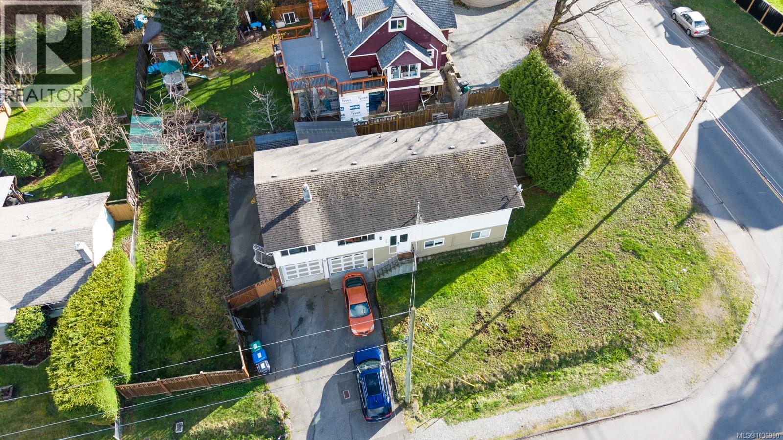 565 Nova St - 42
