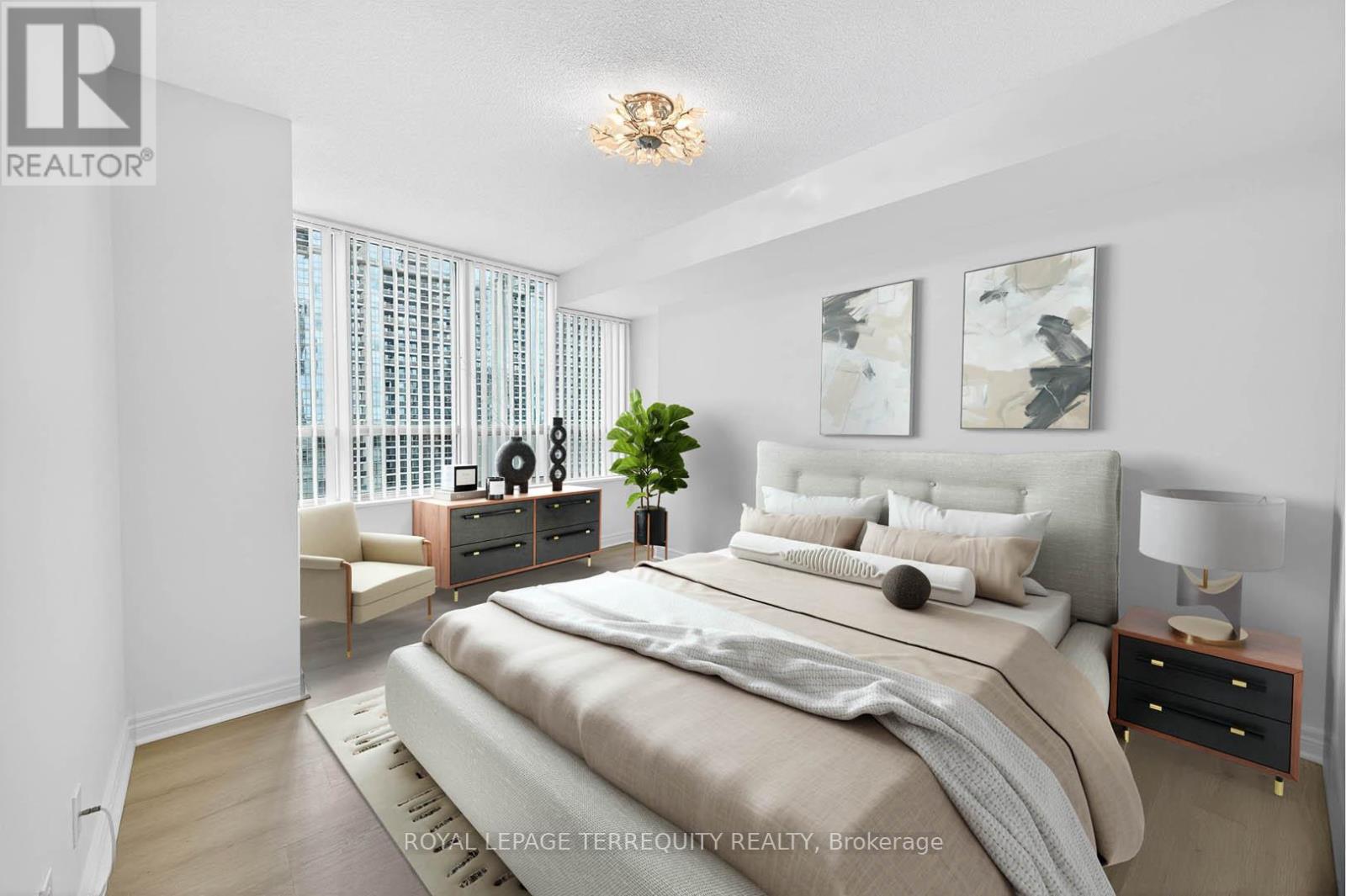 #2610 23 HOLLYWOOD AVENUE - 23