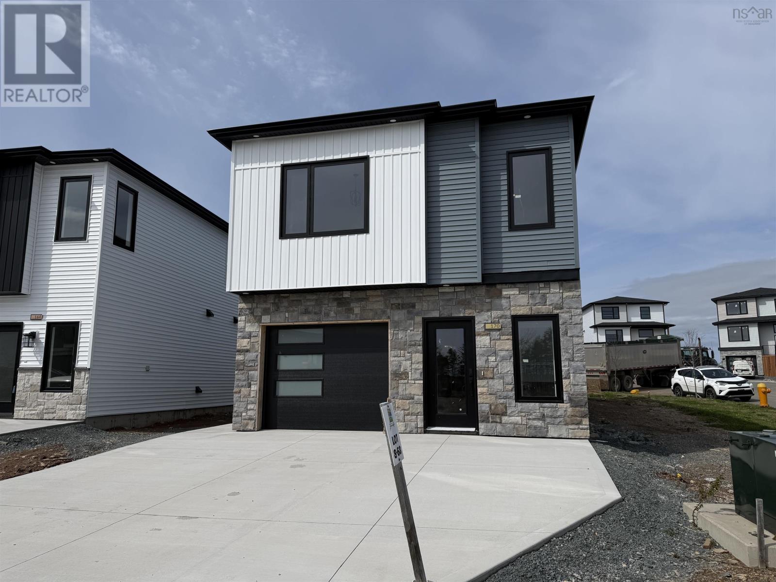 Property photo of 170 Provence Way