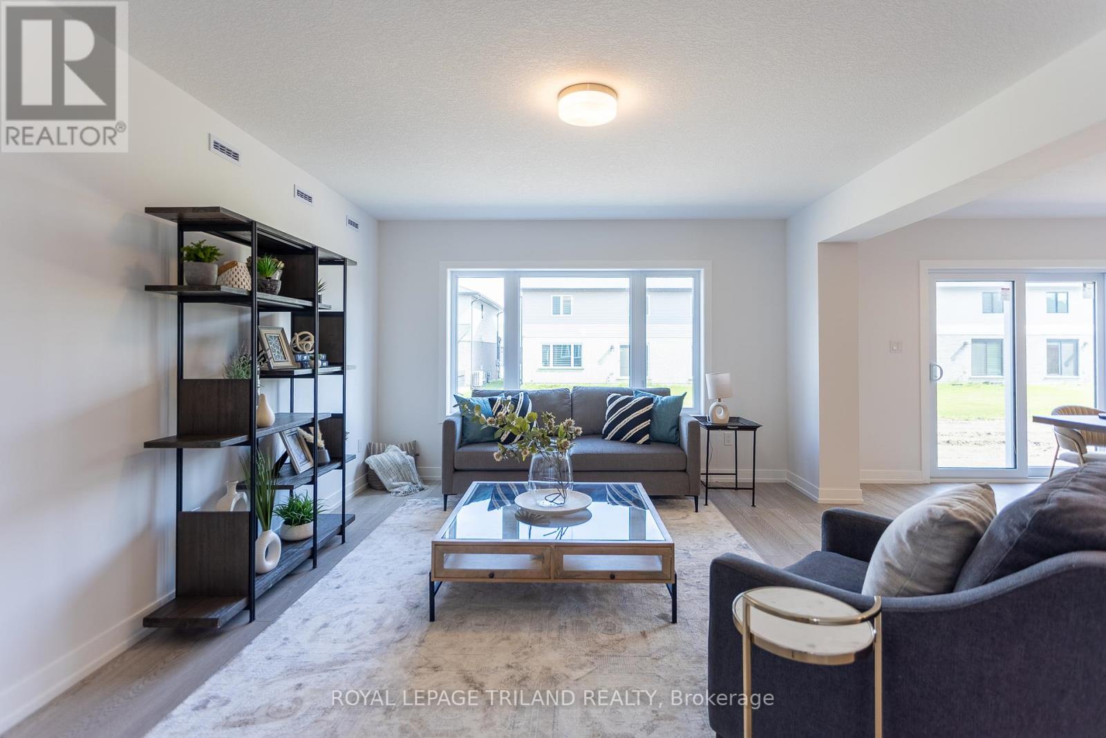 122 STYLES DRIVE - 7