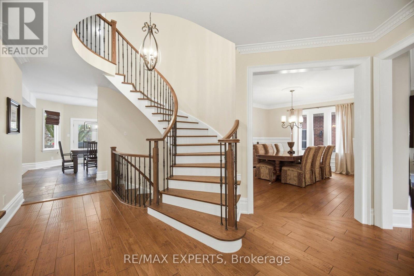904 DAMASCUS COURT - 16