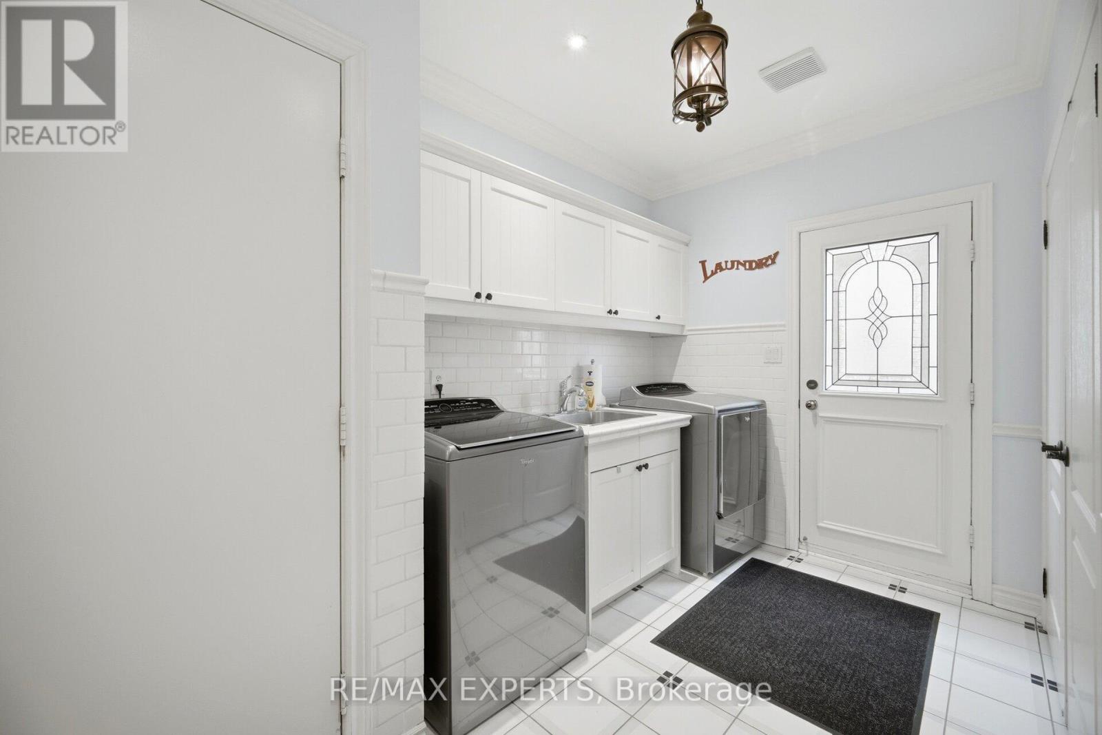 904 DAMASCUS COURT - 19