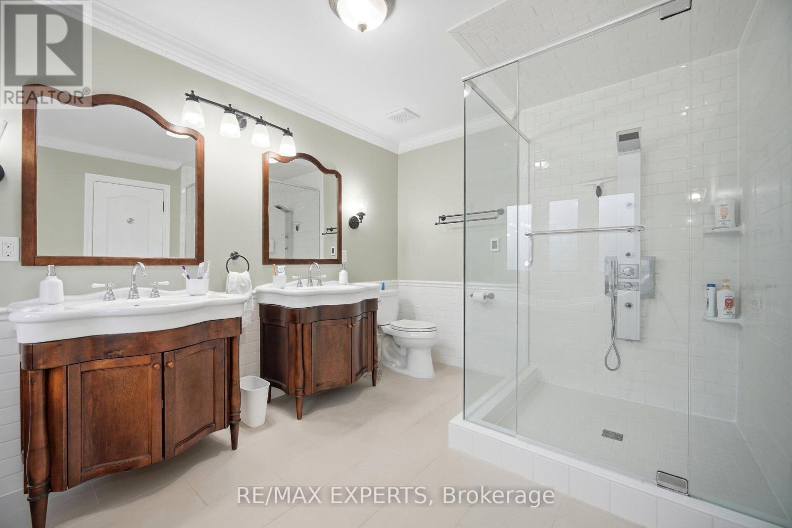 904 DAMASCUS COURT - 23