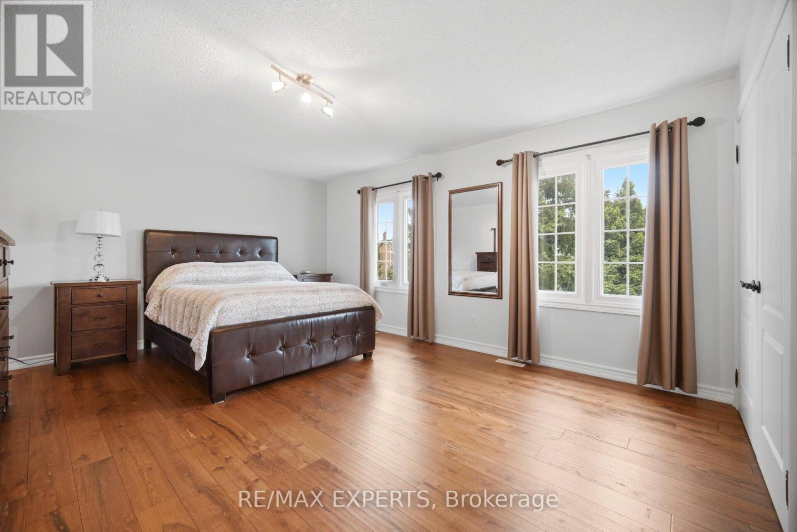 904 DAMASCUS COURT - 26