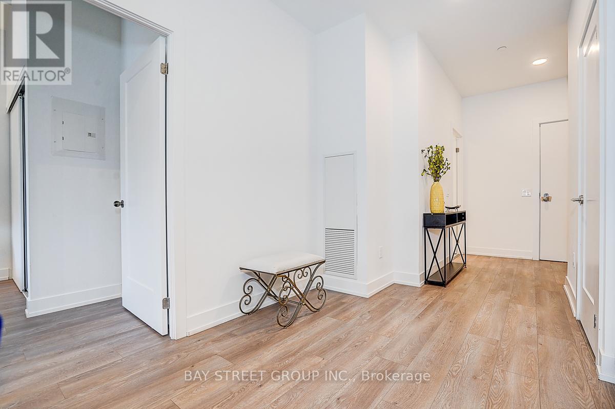 #201 9 CLEGG ROAD - 19