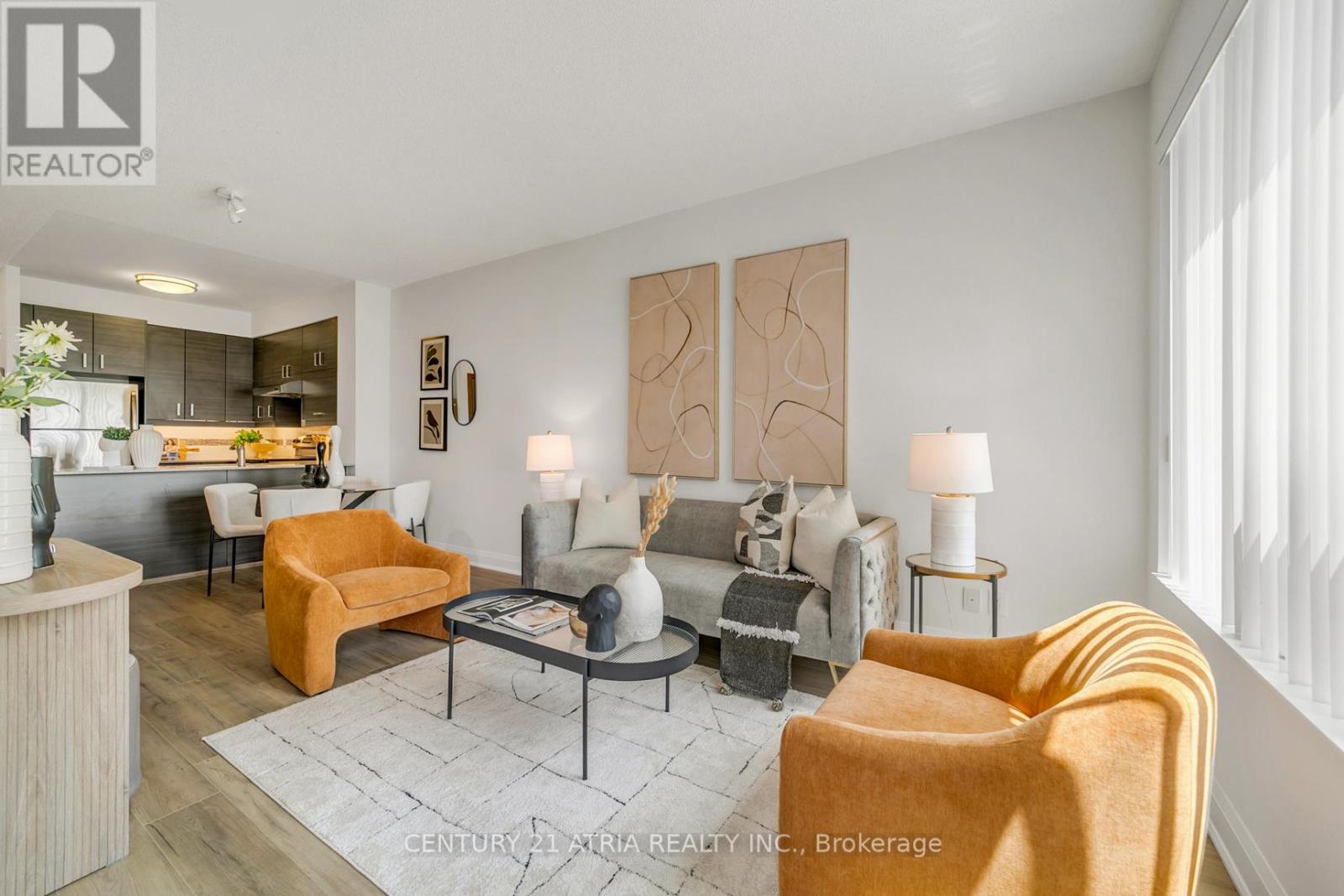 ##307 8228 BIRCHMOUNT ROAD - 27