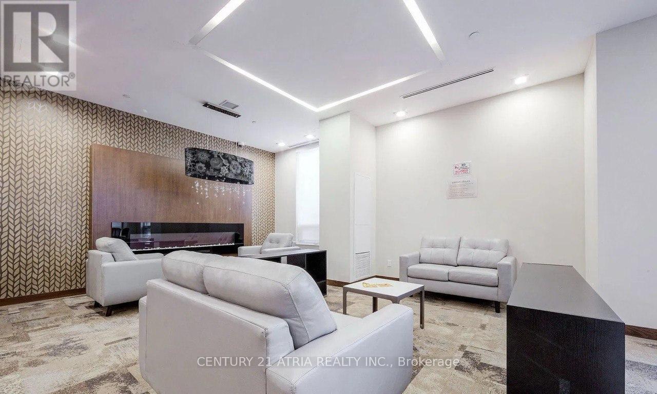 ##307 8228 BIRCHMOUNT ROAD - 38