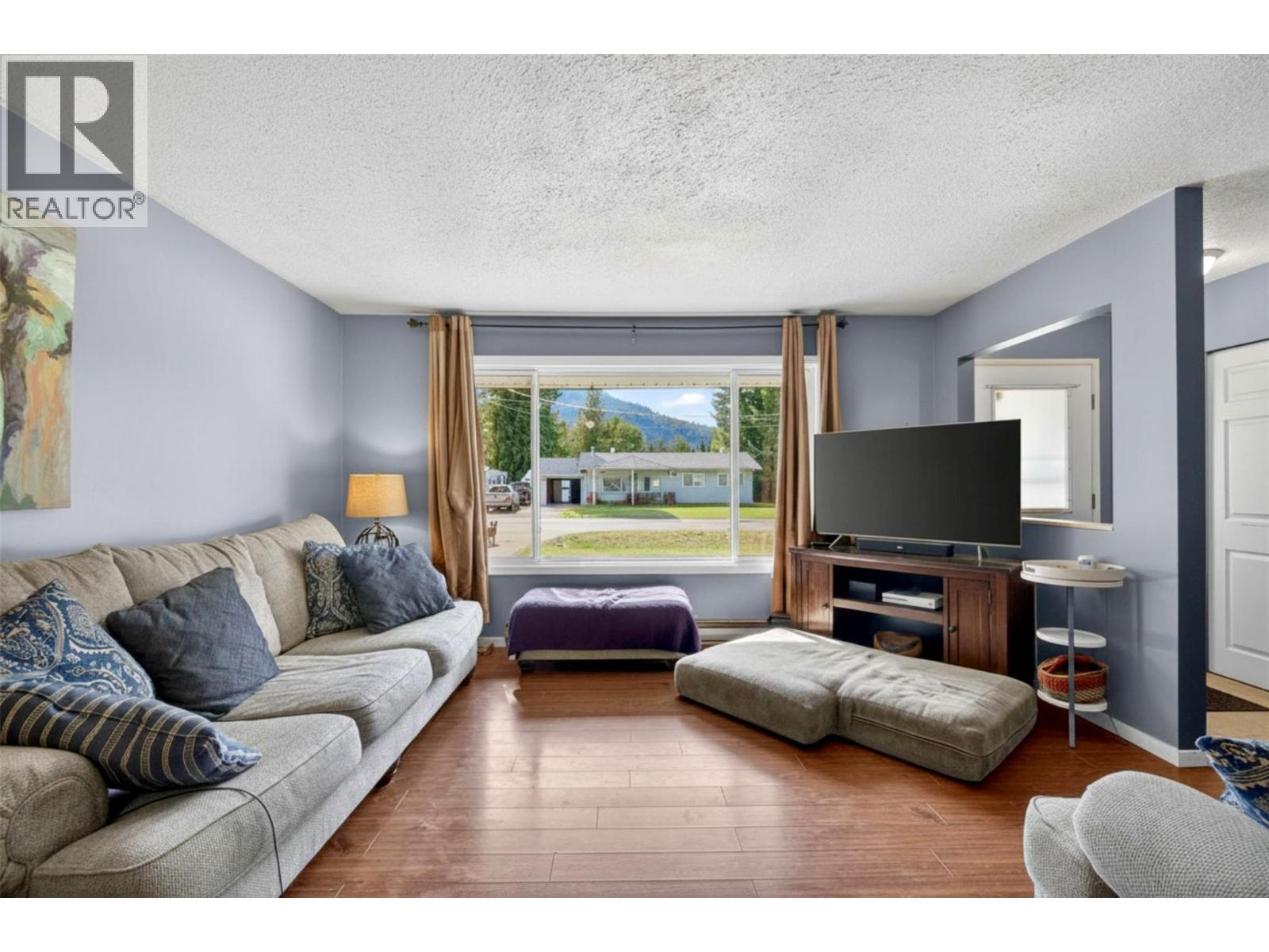 409 Oak Avenue - 14