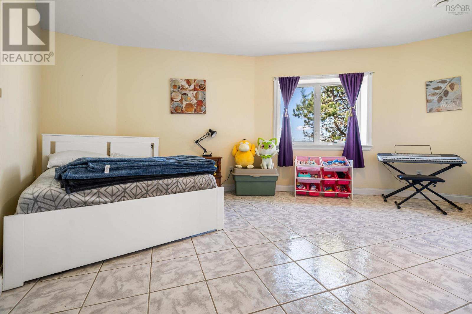 Property 34 of 38 of 53 SANCTUARY Drive