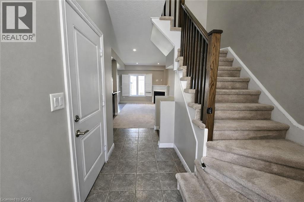 31 SERENITY Lane, Stoney Creek, Ontario, L0R1P0 — Photo 2