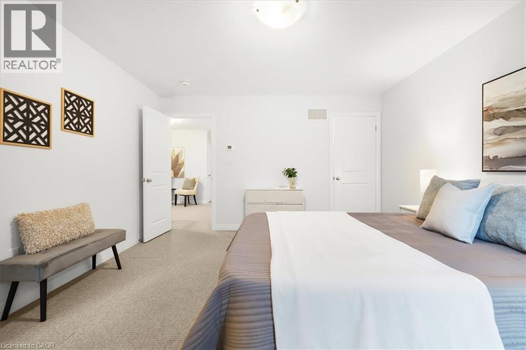 155 EQUESTRIAN Way Unit# 43, Cambridge, Ontario, N3E0E8 — Photo 6