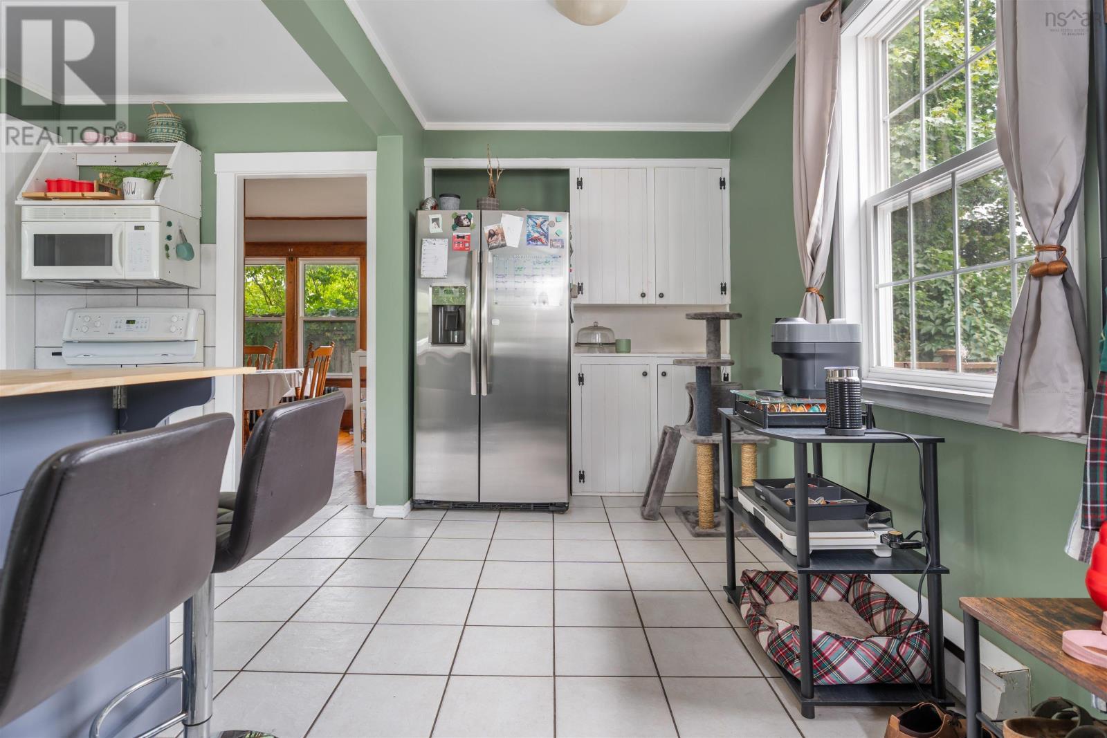Property 20 of 49 of 28 Mitchell Street