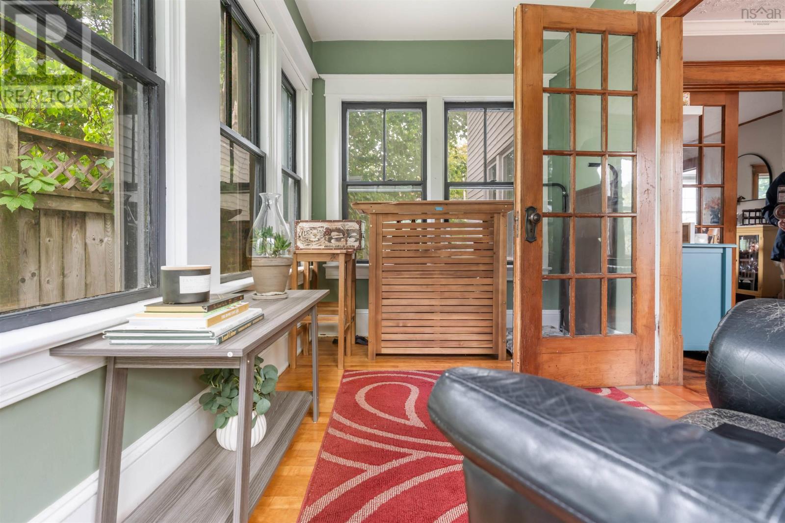 Property 34 of 49 of 28 Mitchell Street