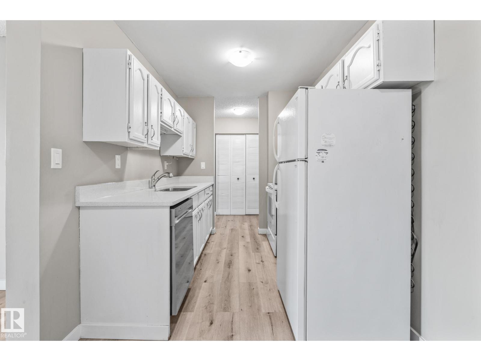 #502 10125 109 ST NW - 9