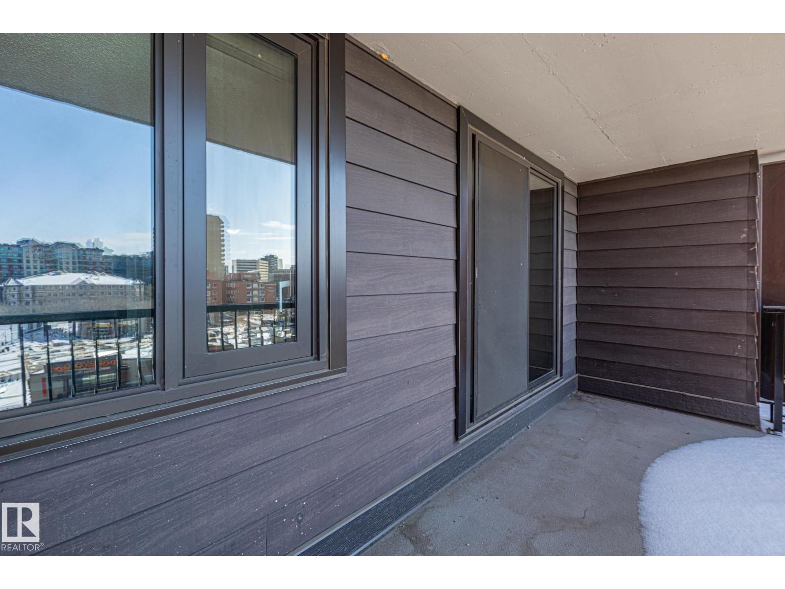 #502 10125 109 ST NW - 27