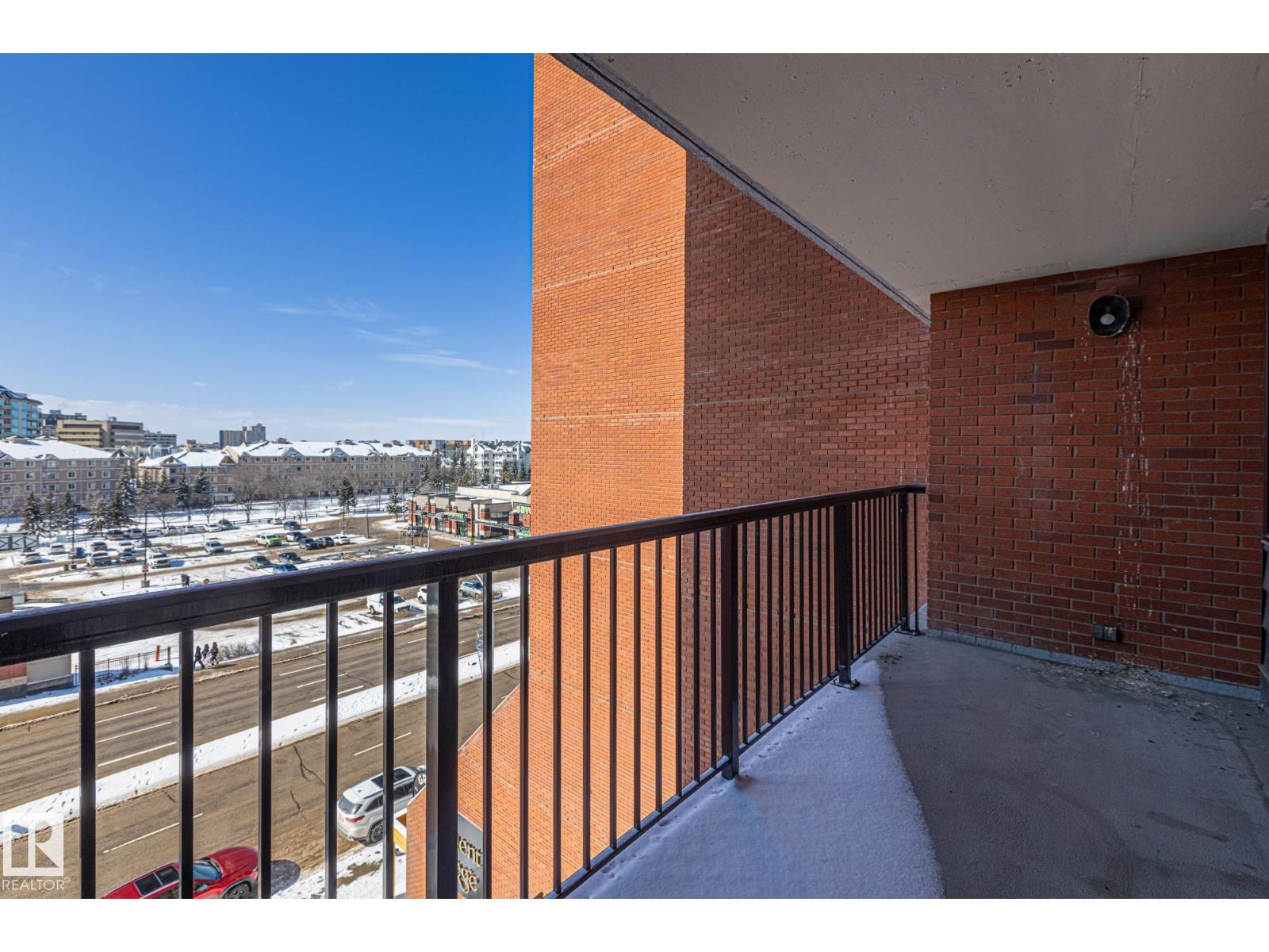#502 10125 109 ST NW - 24