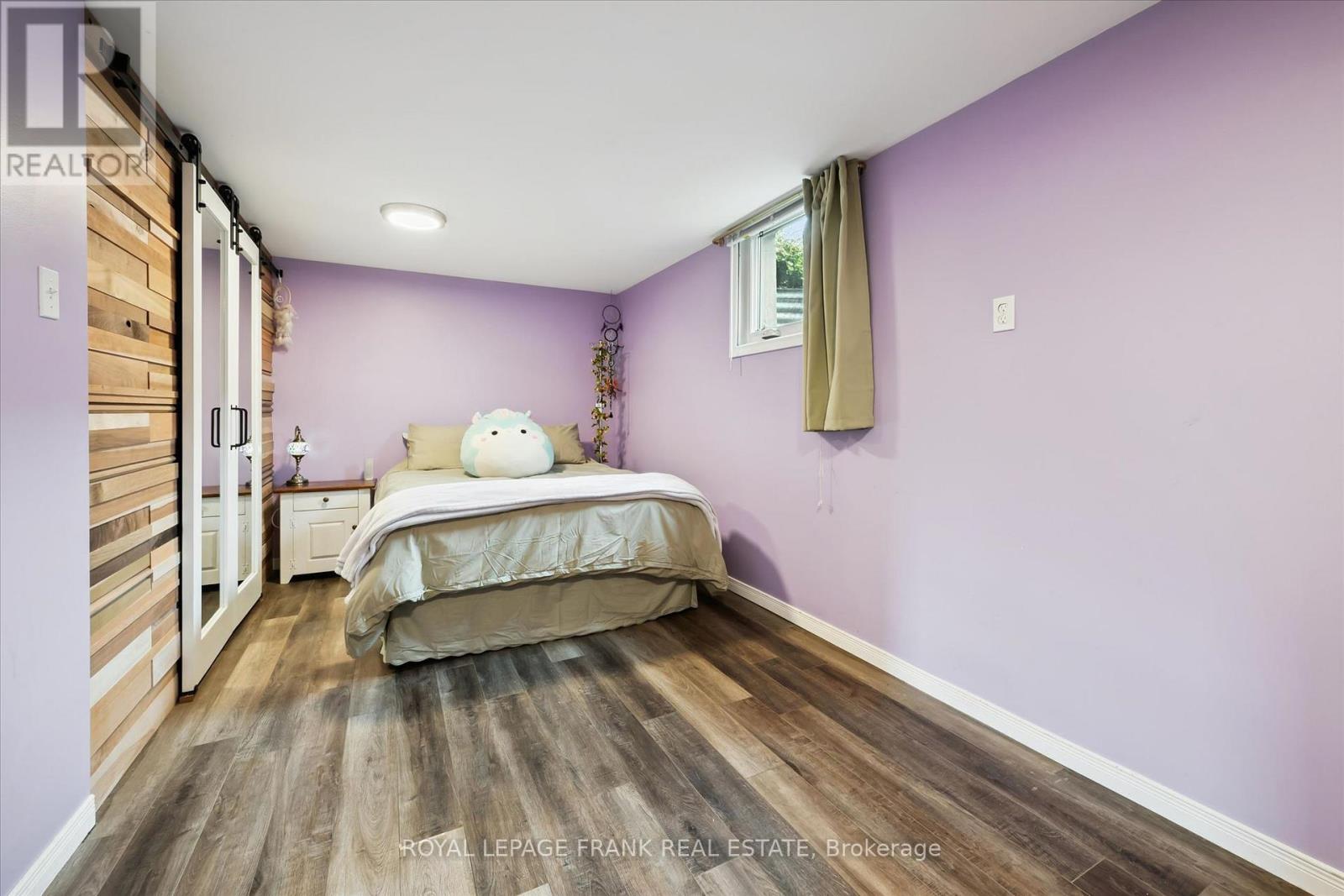 11 ARGYLE DRIVE - 28